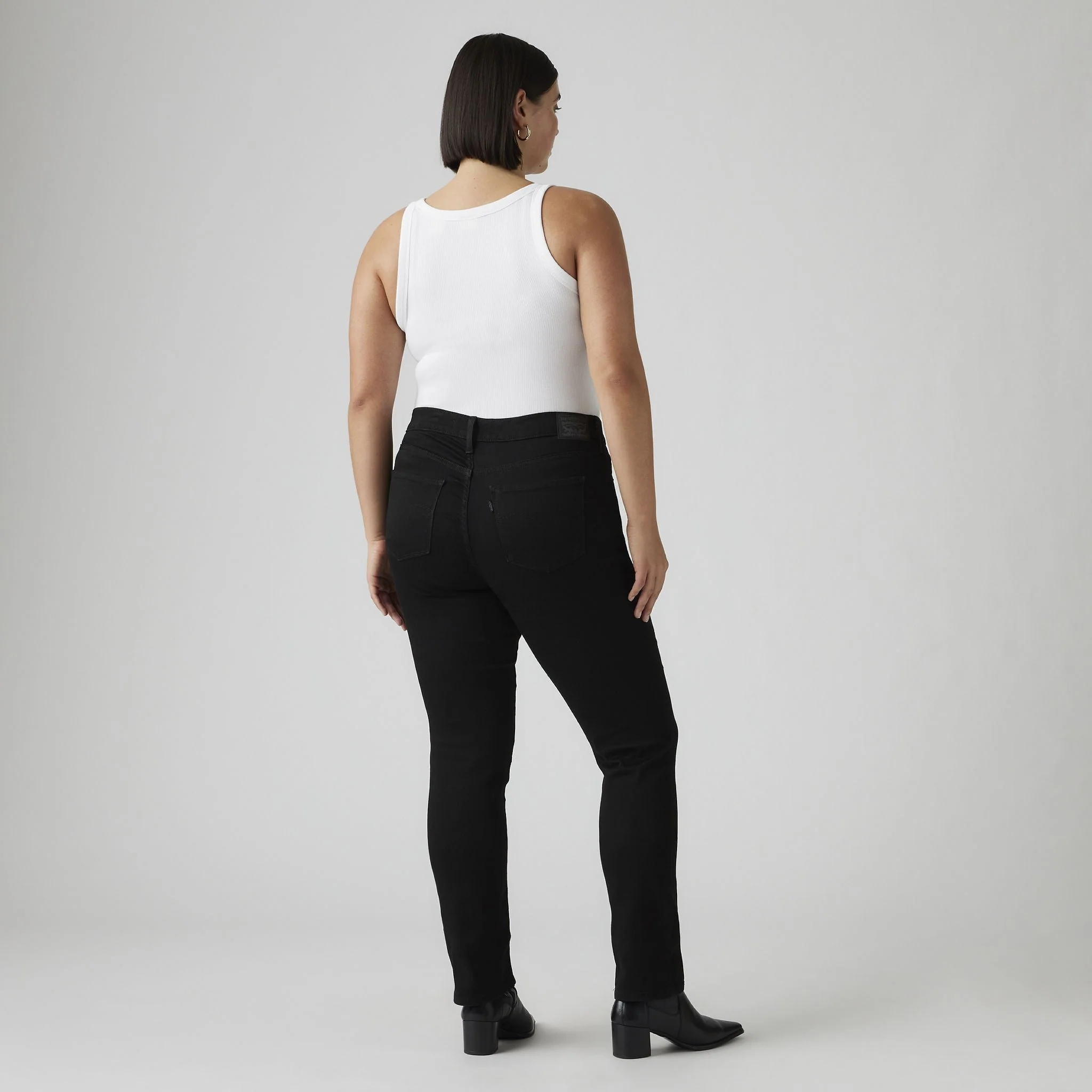 Levi’s® Women's 312 Shaping Slim Jeans - Image 14