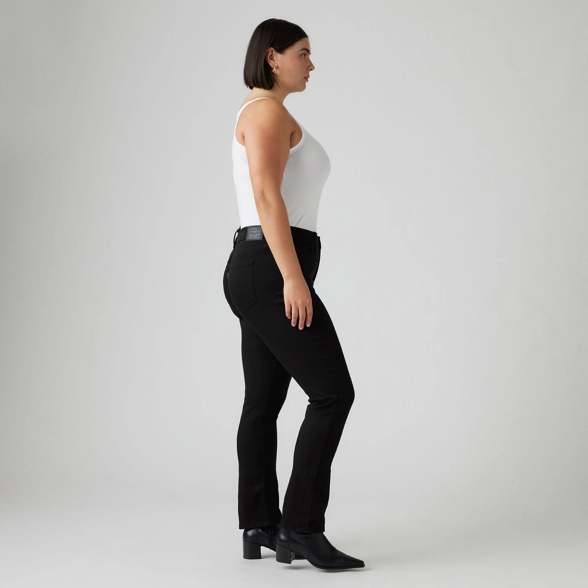 Levi’s® Women's 312 Shaping Slim Jeans - Image 6