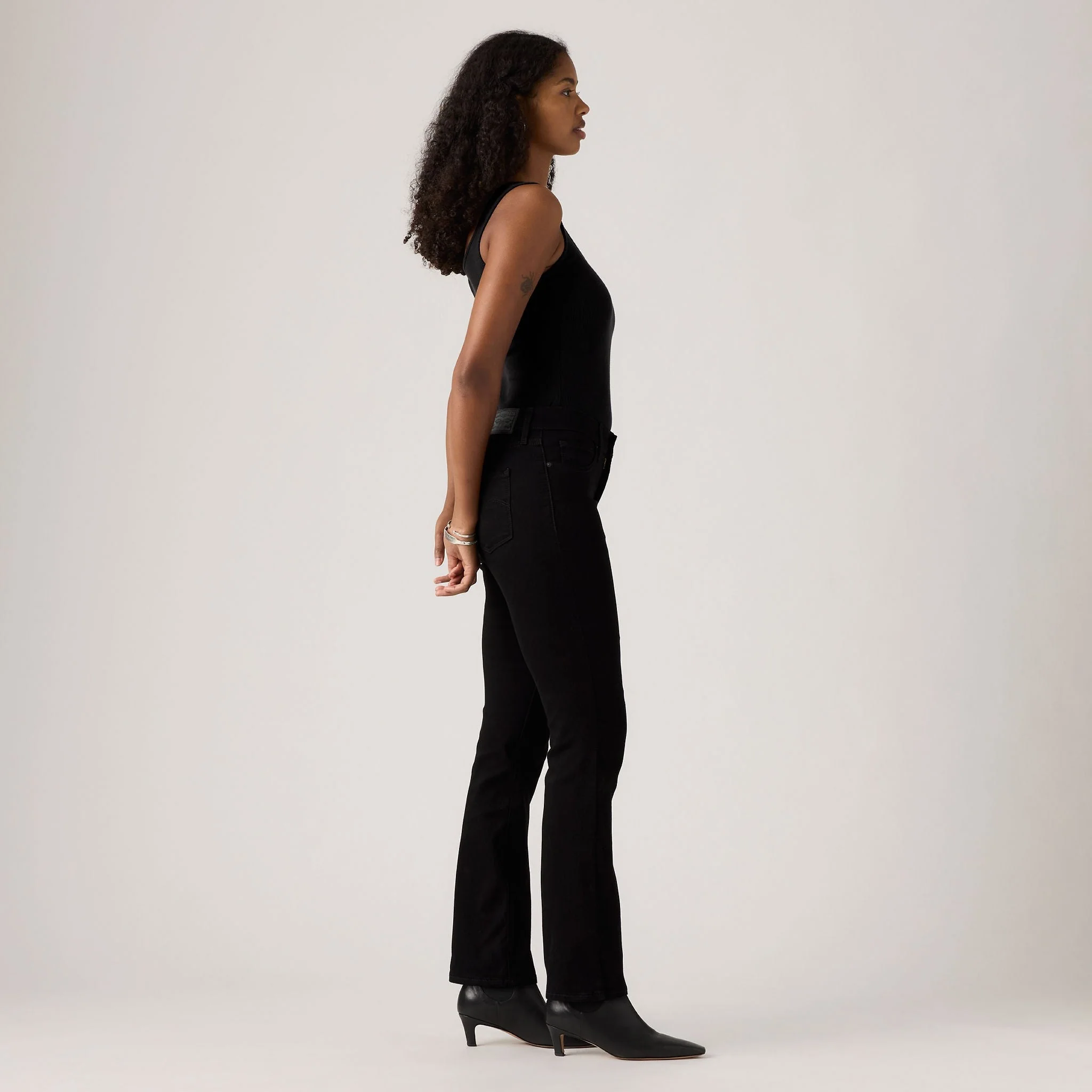 Levi's® Women's 314 Shaping Straight Jeans - Image 9