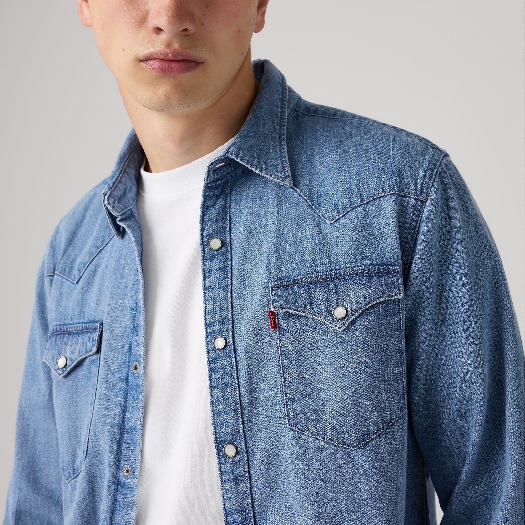 Levi's® Men's Barstow Standard Fit Western Shirt - Image 4