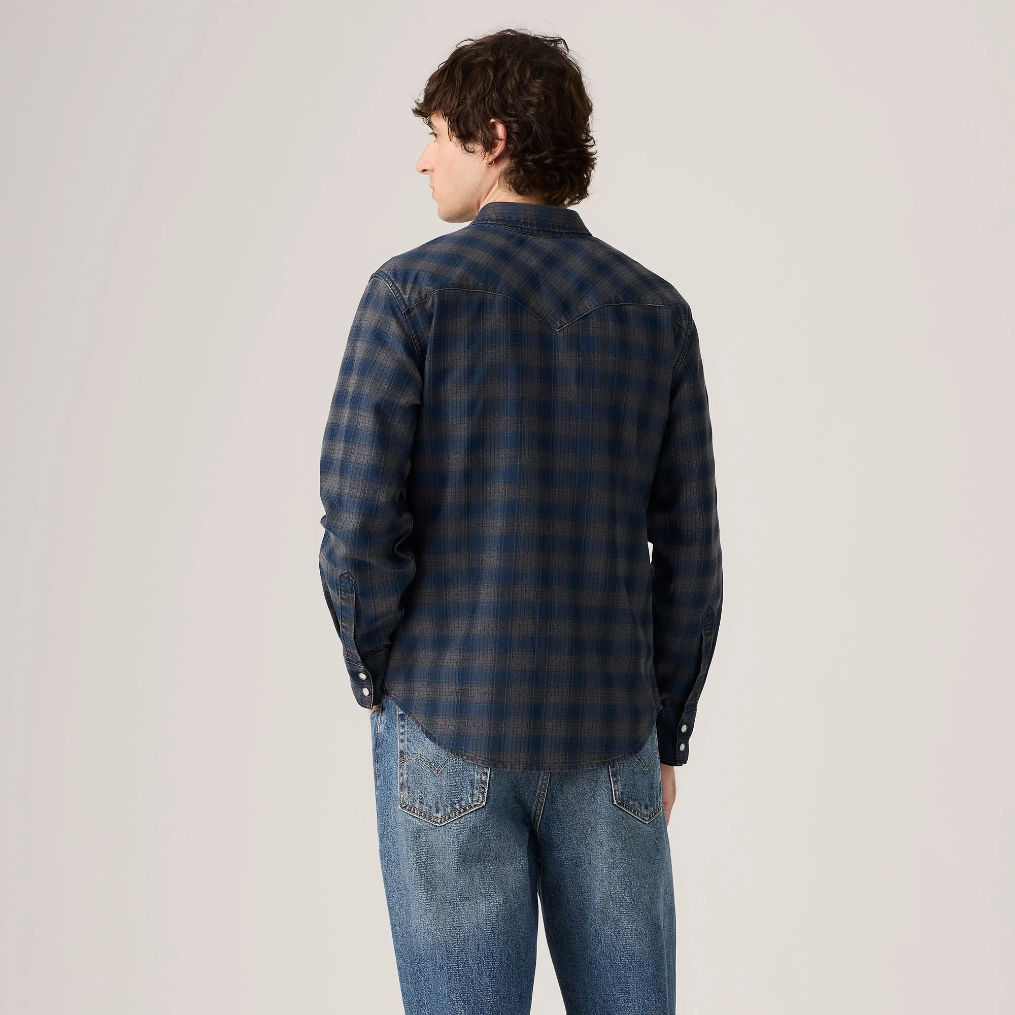 Levi's® Men's Barstow Standard Fit Western Shirt - Image 3