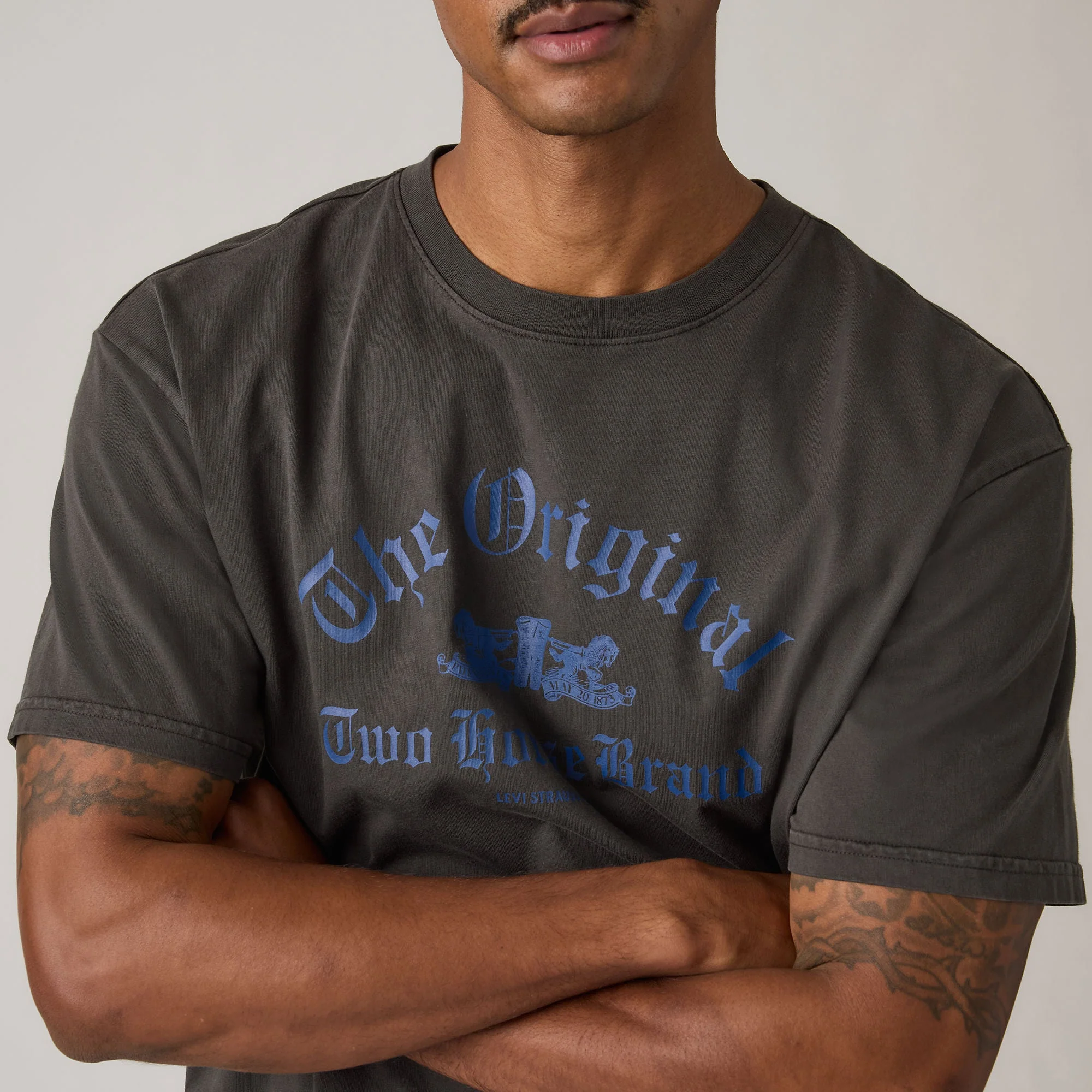 Levi's® Men's Graphic Boxy Tee - Image 4