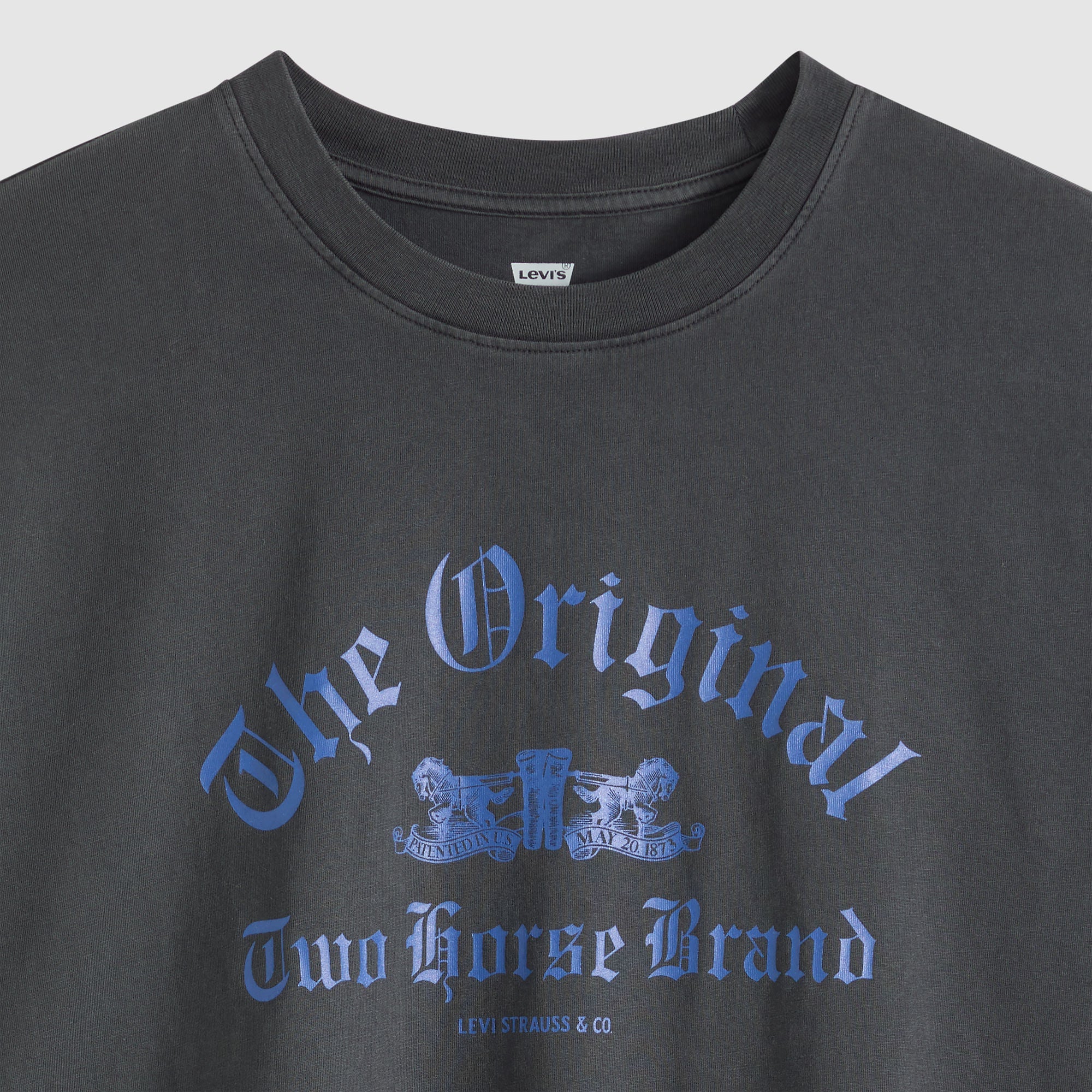 Levi's® Men's Graphic Boxy Tee - Image 6