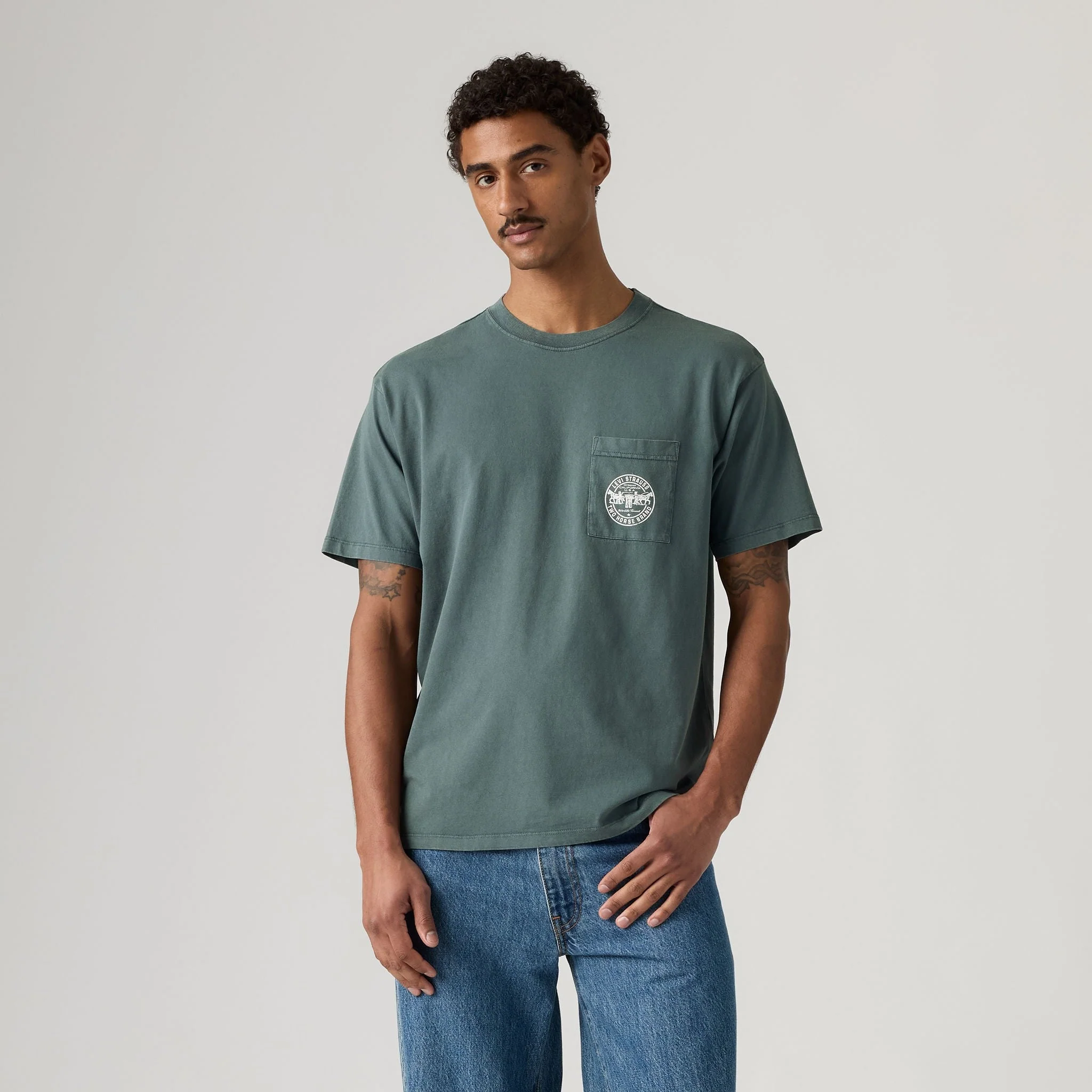 Levi's® Men's Graphic Vintage Fit Pocket Tee - Image 5
