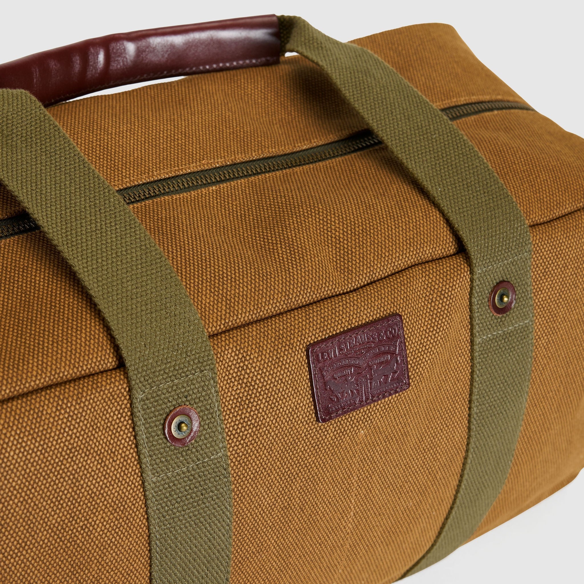 Levi's® Men's Heritage Duffel Bag - Image 4