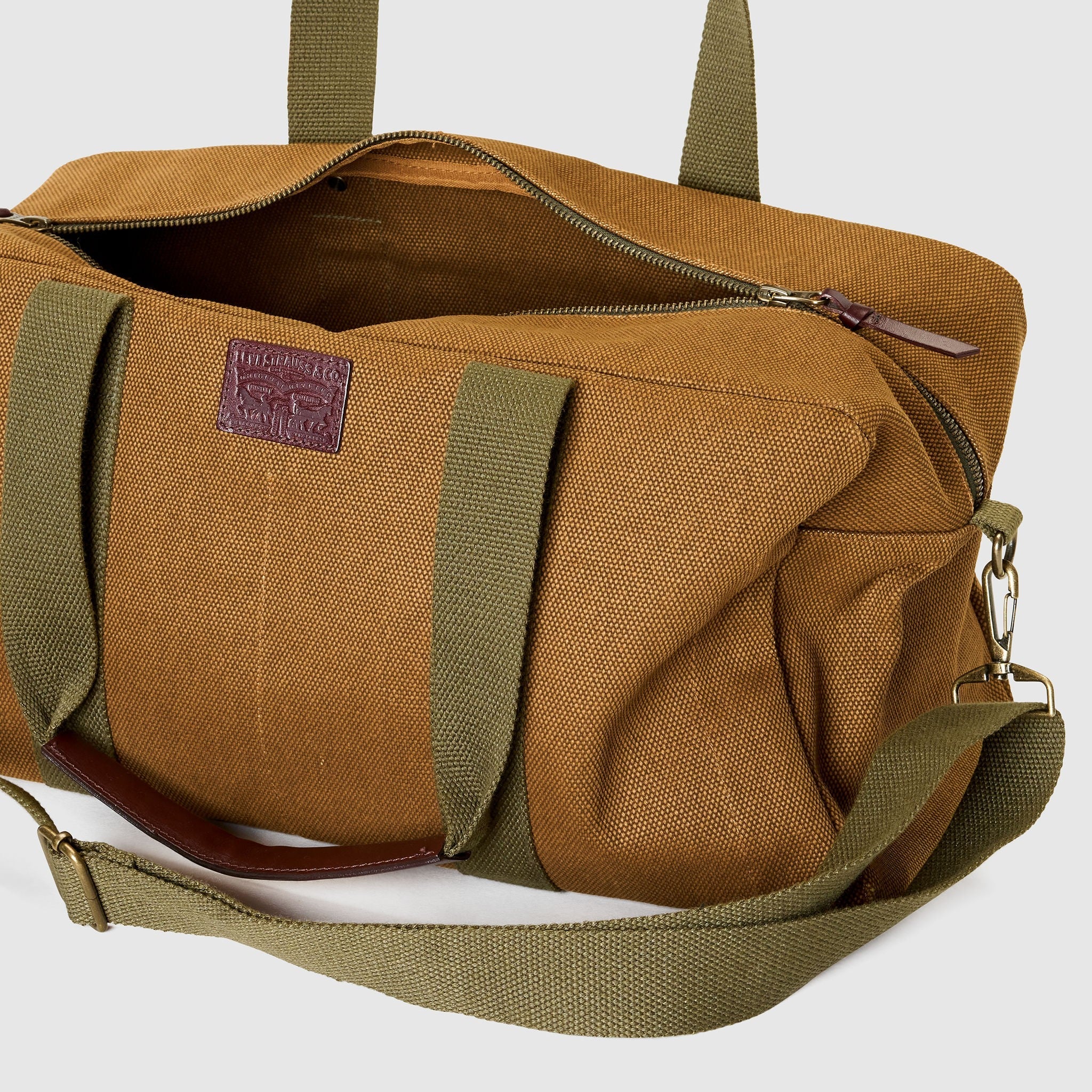 Levi's® Men's Heritage Duffel Bag - Image 5