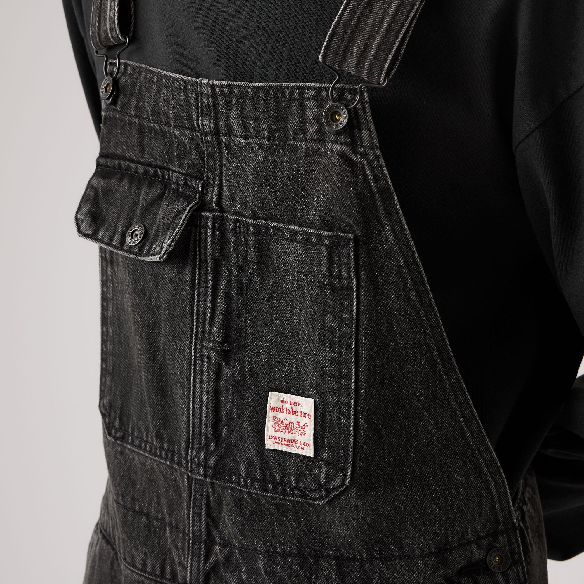 Levi's® Men's Loose Overalls - Image 7