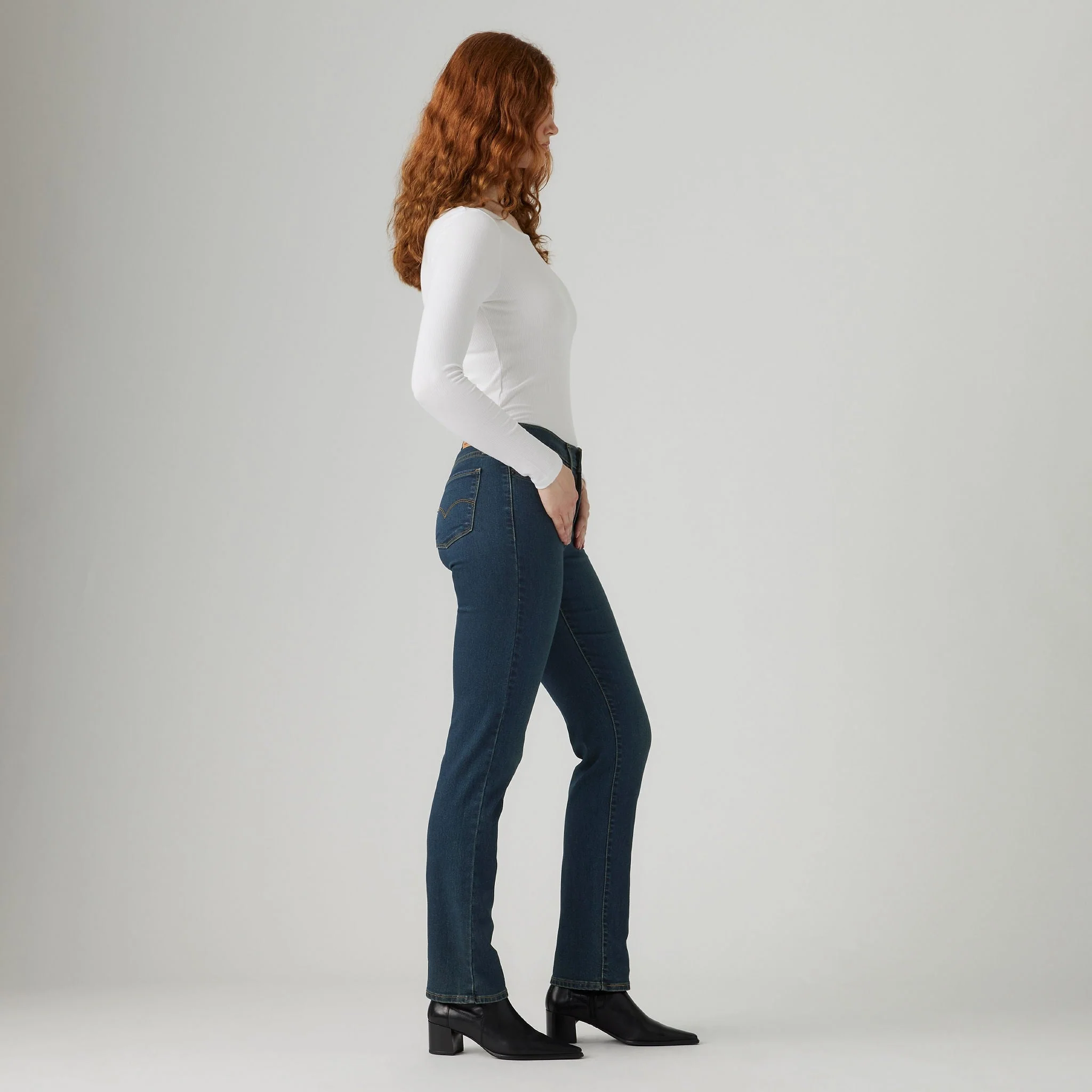Levi's® Women's 314 Shaping Straight Jeans - Image 4