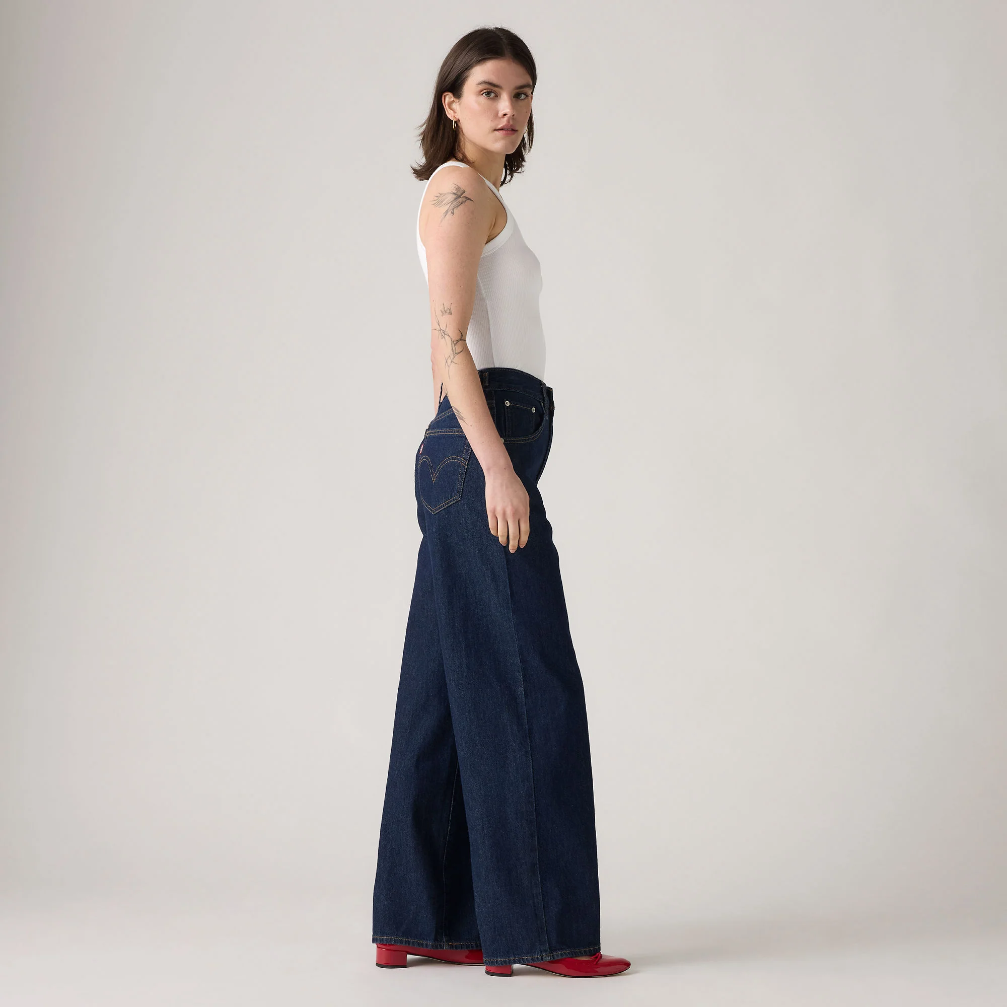 Levi's® Women's Cinch Baggy Jeans - Image 3