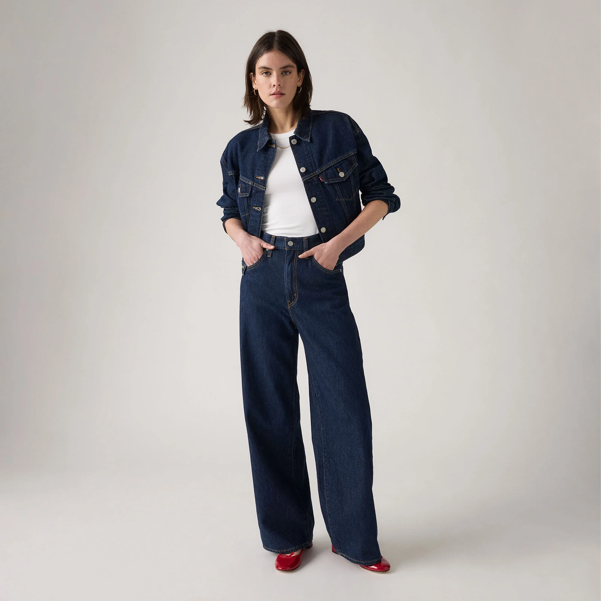Levi's® Women's Cinch Baggy Jeans - Image 4