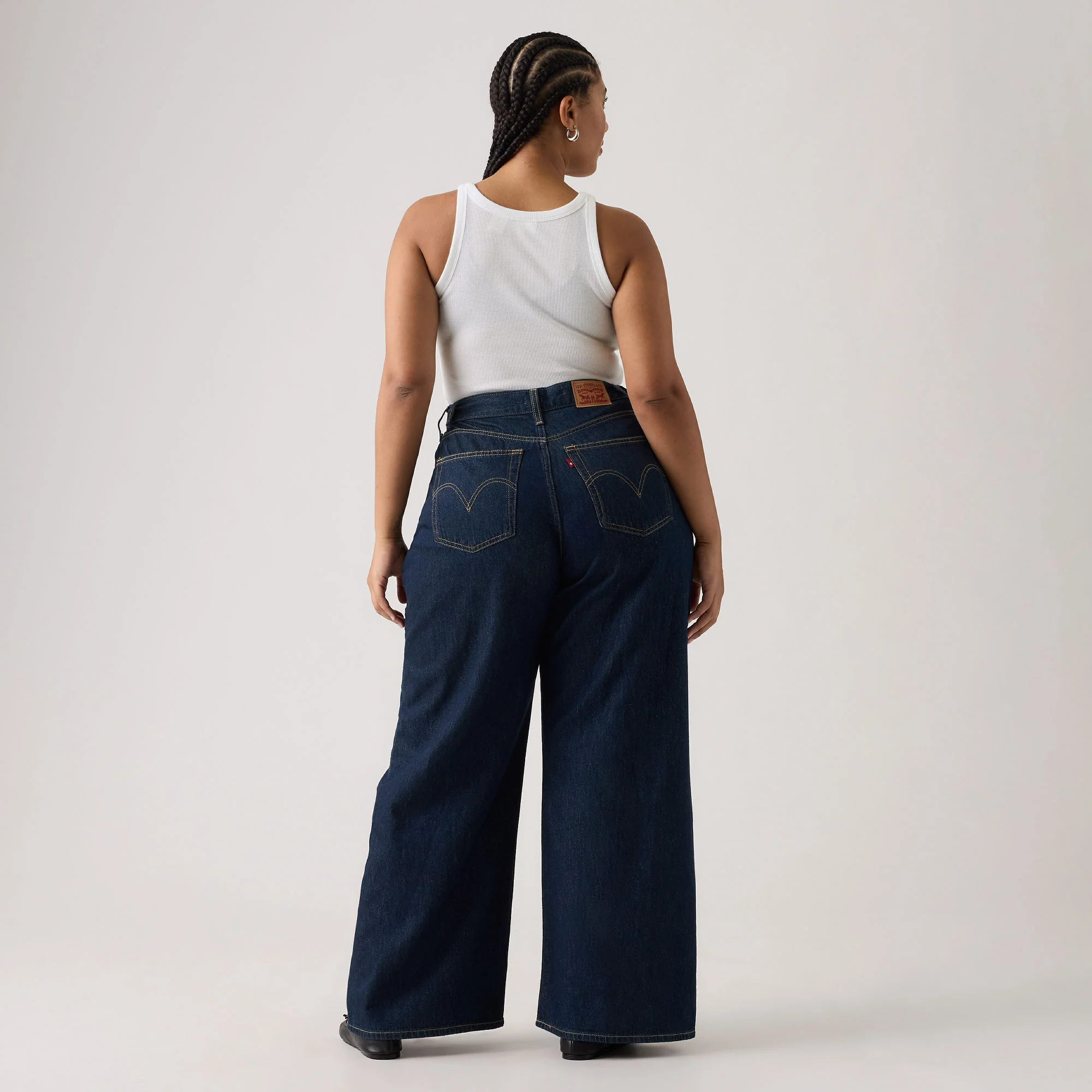 Levi's® Women's Cinch Baggy Jeans - Image 9