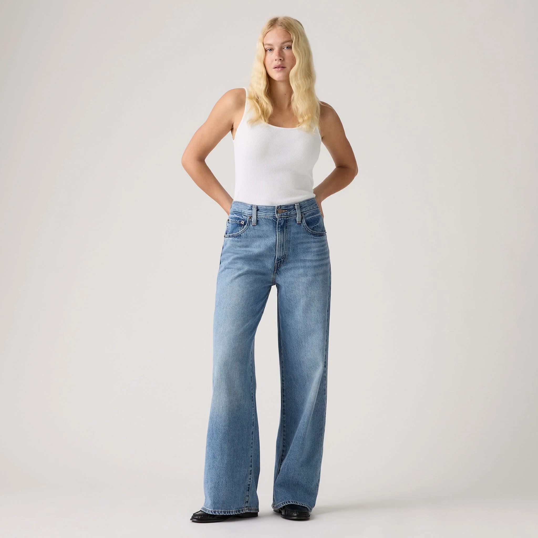 Levi's® Women's Cinch Wide-Leg Jeans - Image 3