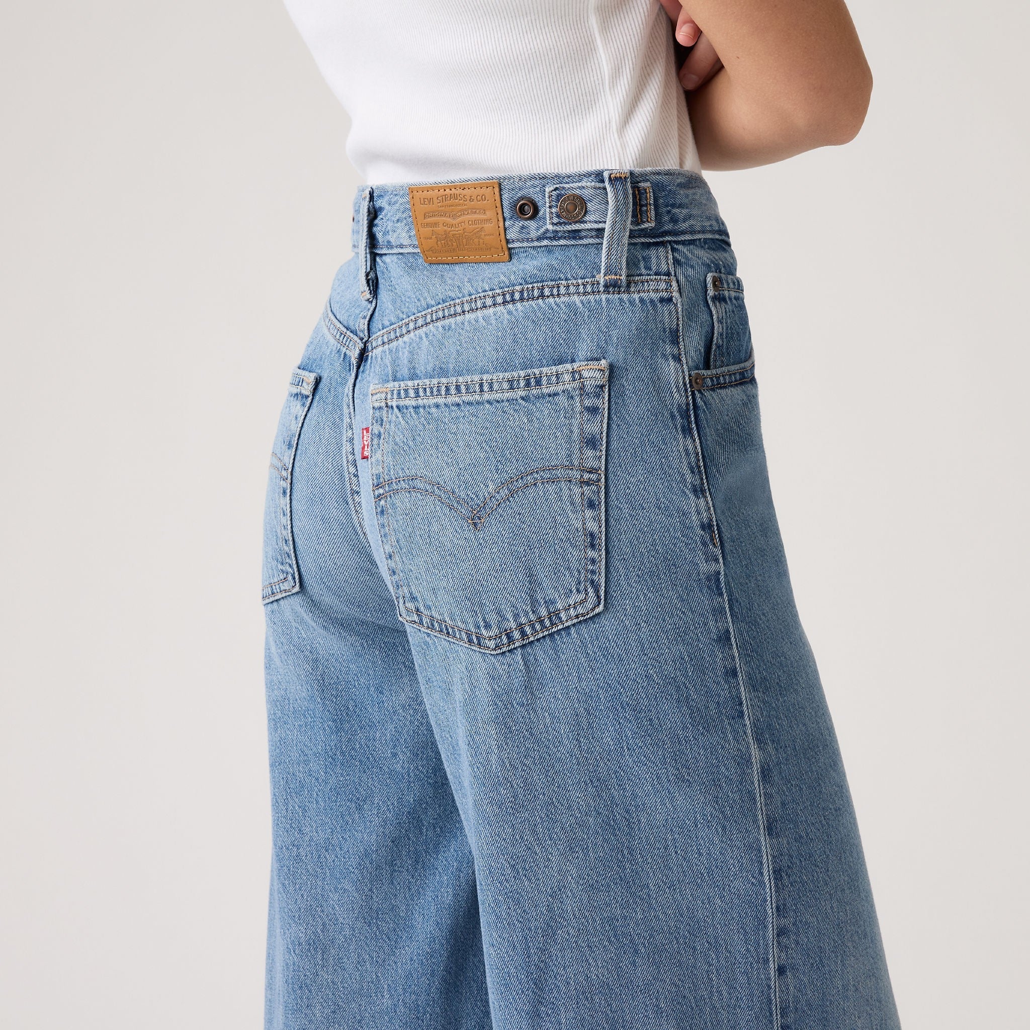 Levi's® Women's Cinch Wide-Leg Jeans - Image 6