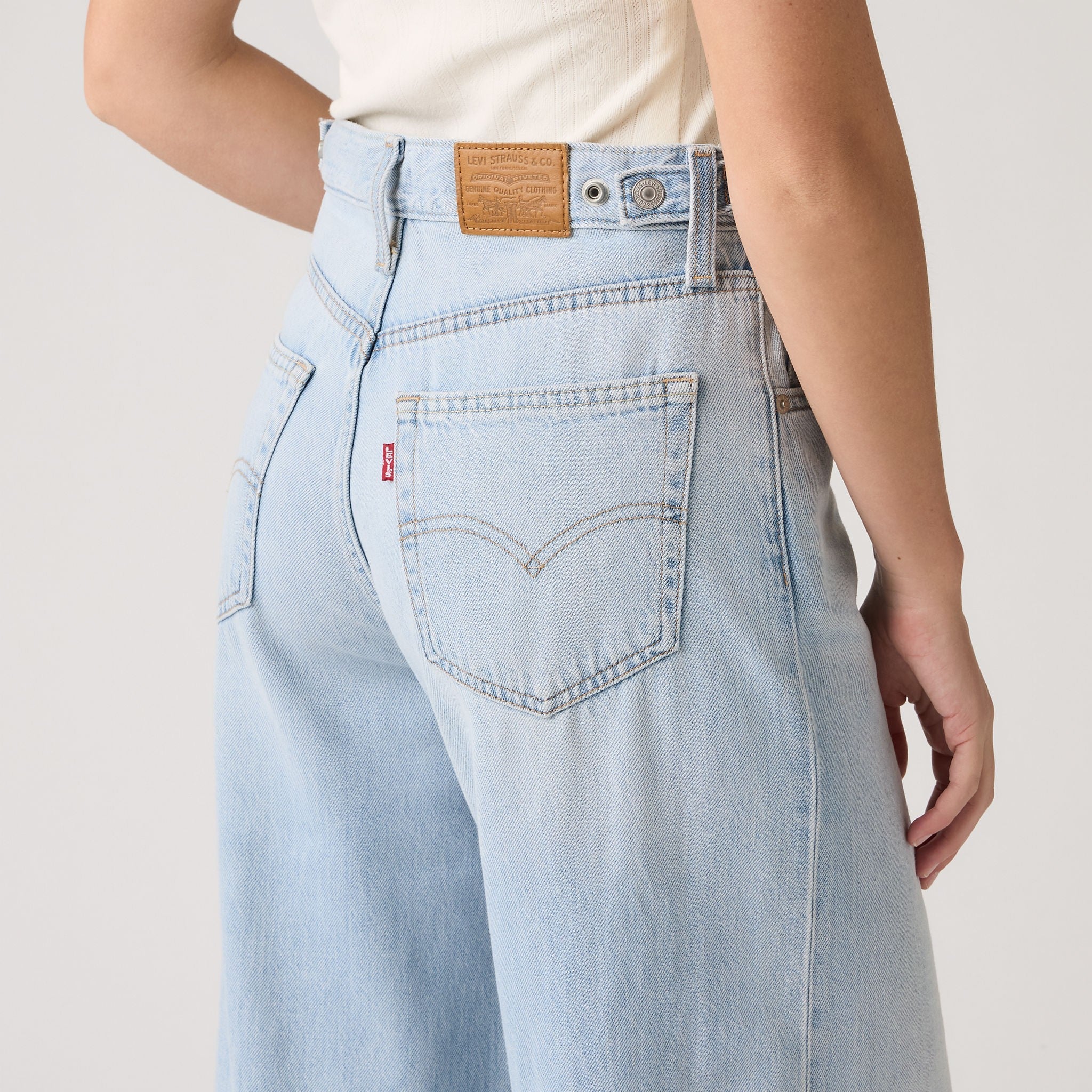 Levi's® Women's Cinch Wide-Leg Jeans - Image 6