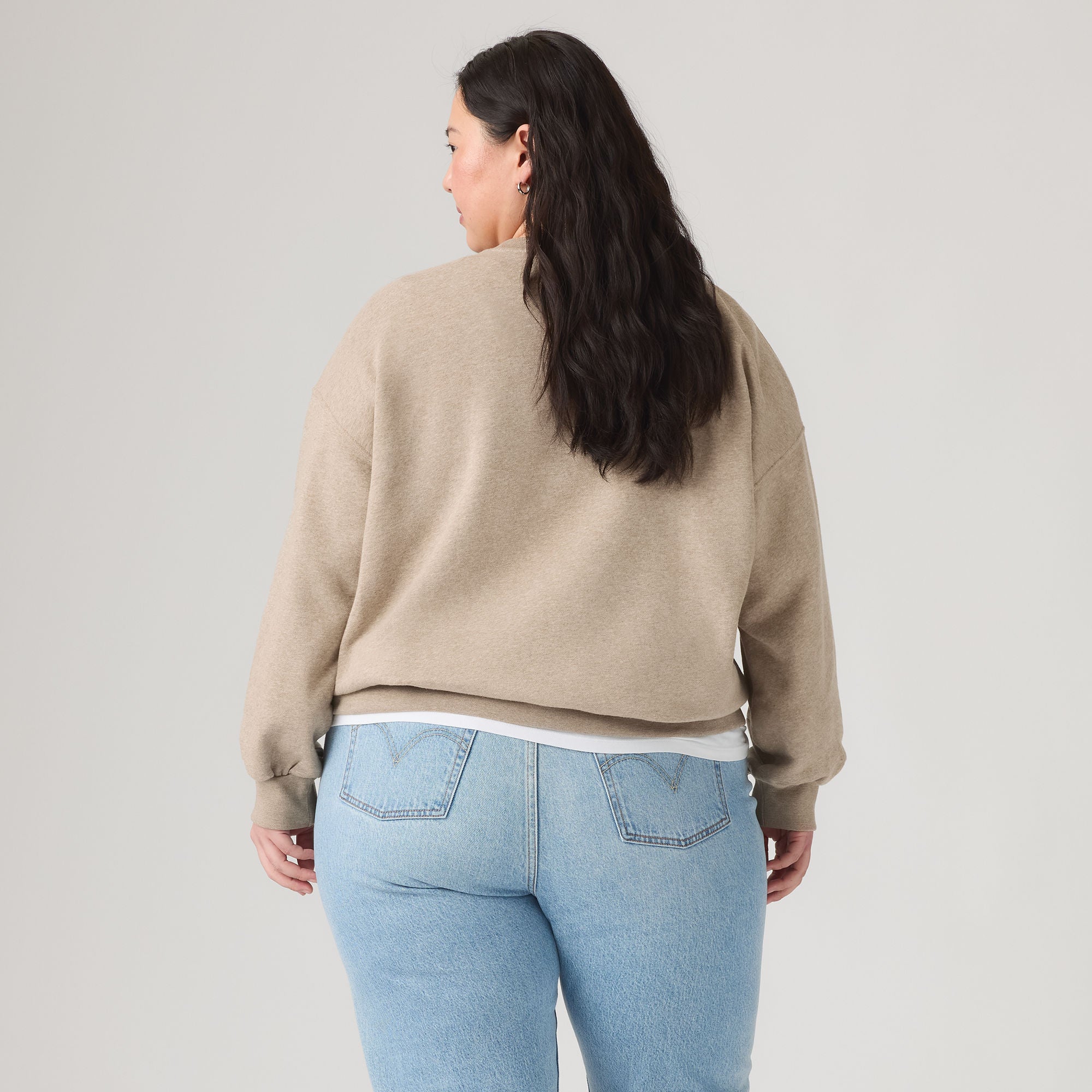 Levi's® Women's Everyday Crewneck Sweatshirt (Plus Size) - Image 4