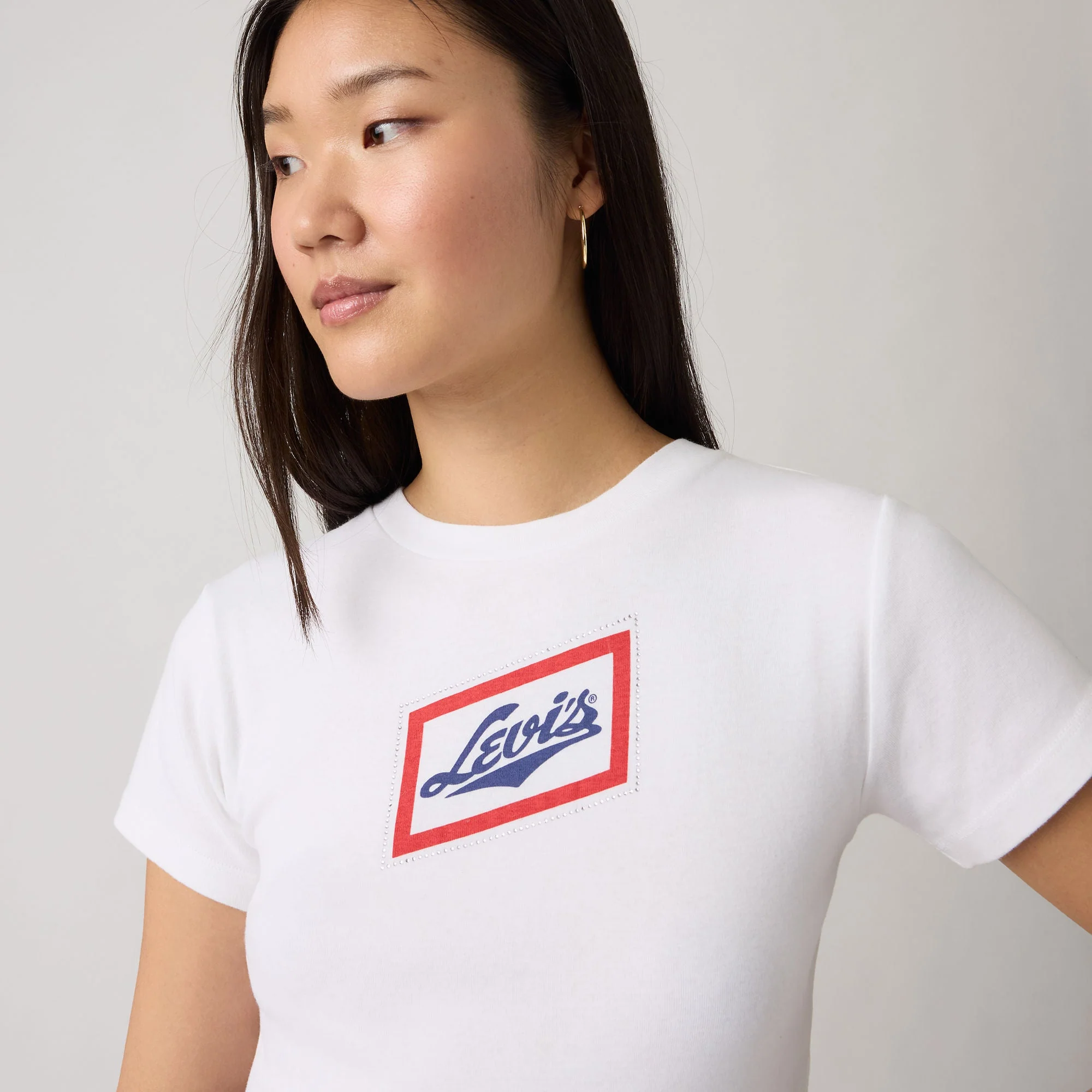 Levi's® Women's Graphic Essential Sporty Tee - Image 4