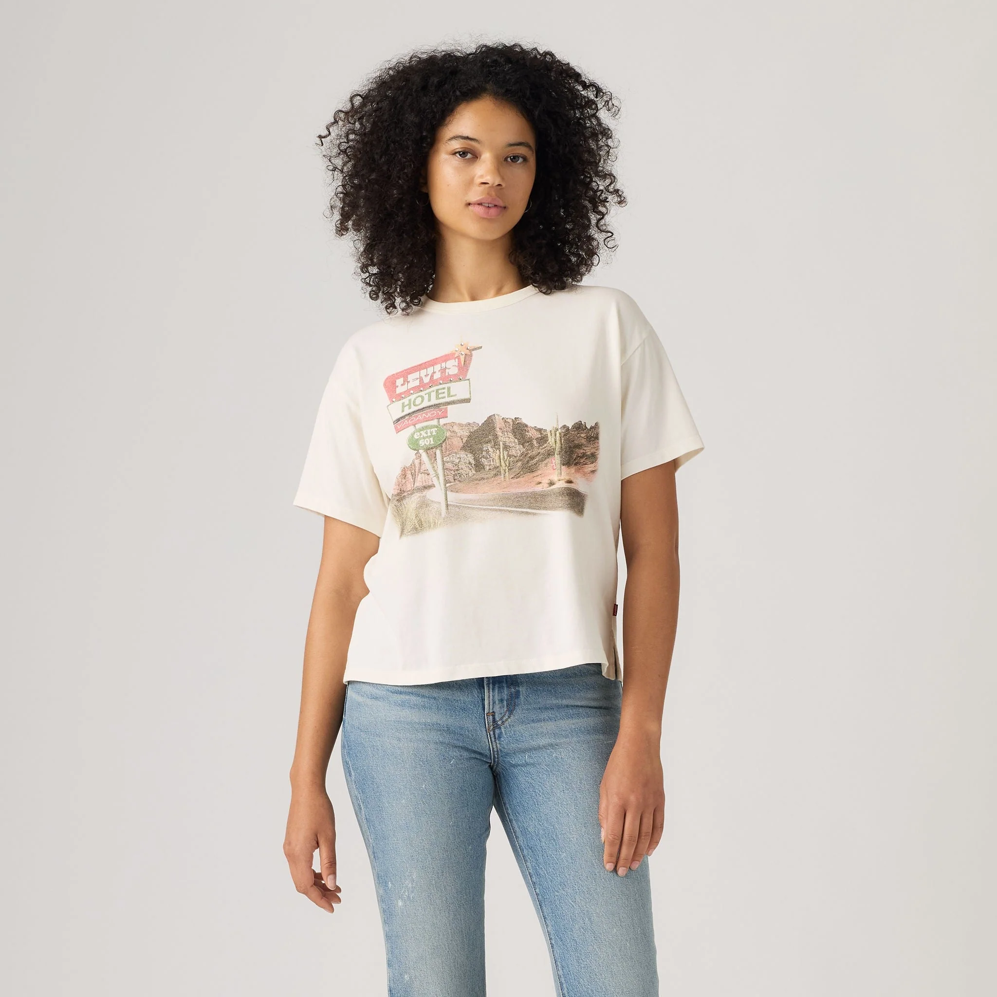 Levi's® Women's Graphic Vintage Short-Sleeve Tee - Image 3