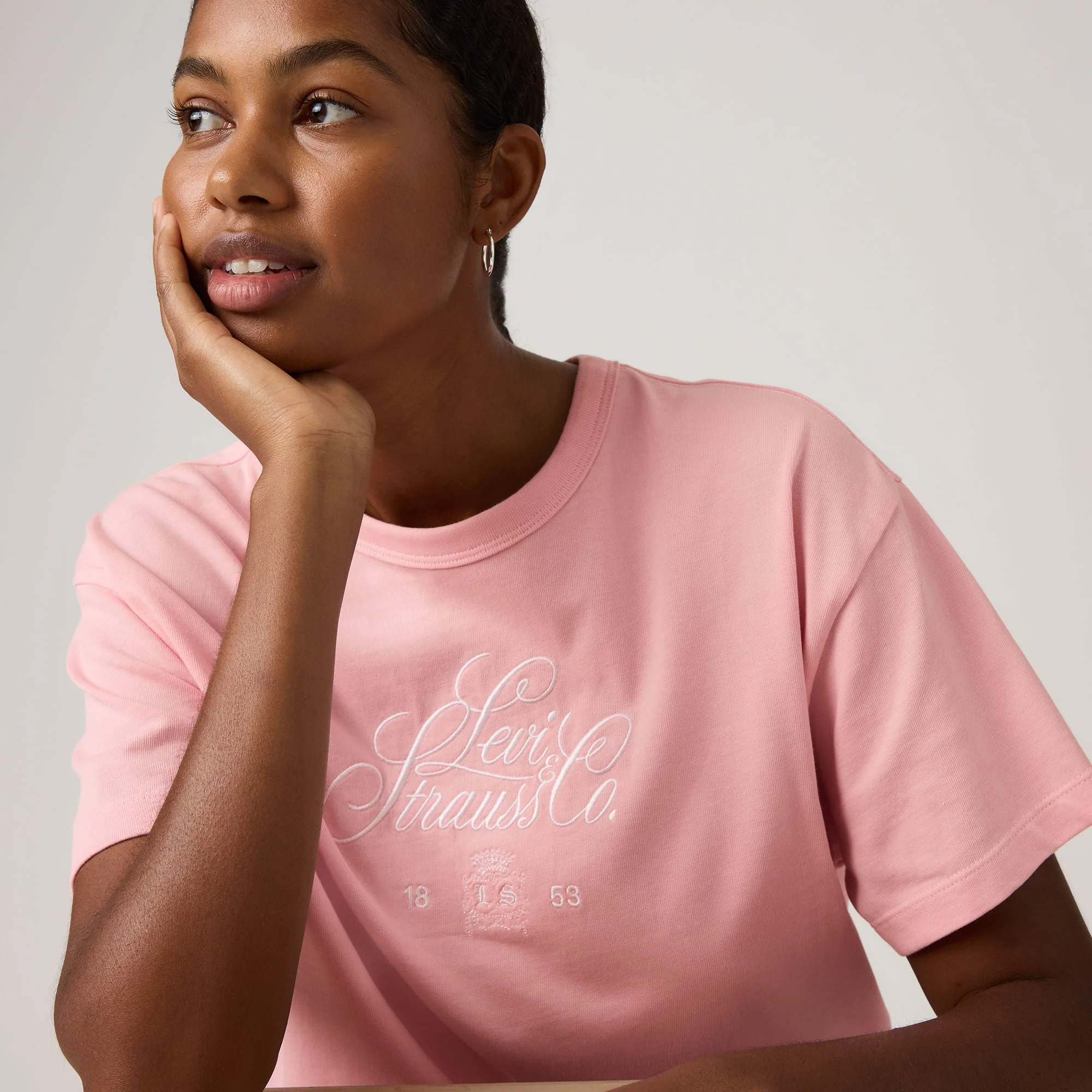 Levi's® Women's Graphic Vintage Tee - Image 4