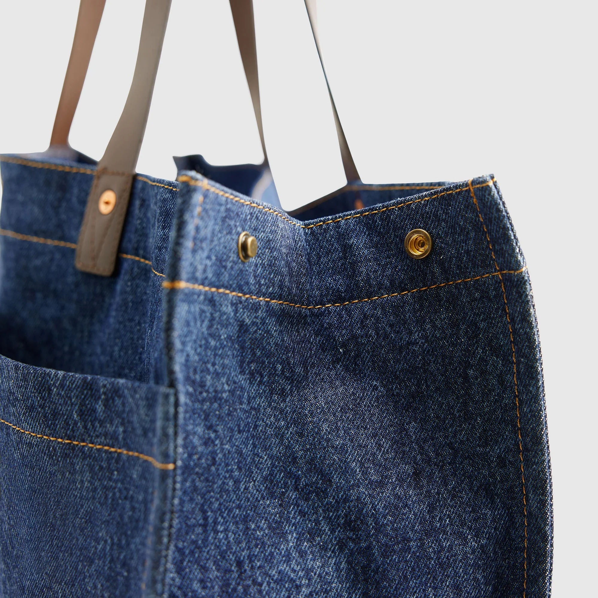 Levi's® Women's Heritage All-Day Tote Bag - Image 4