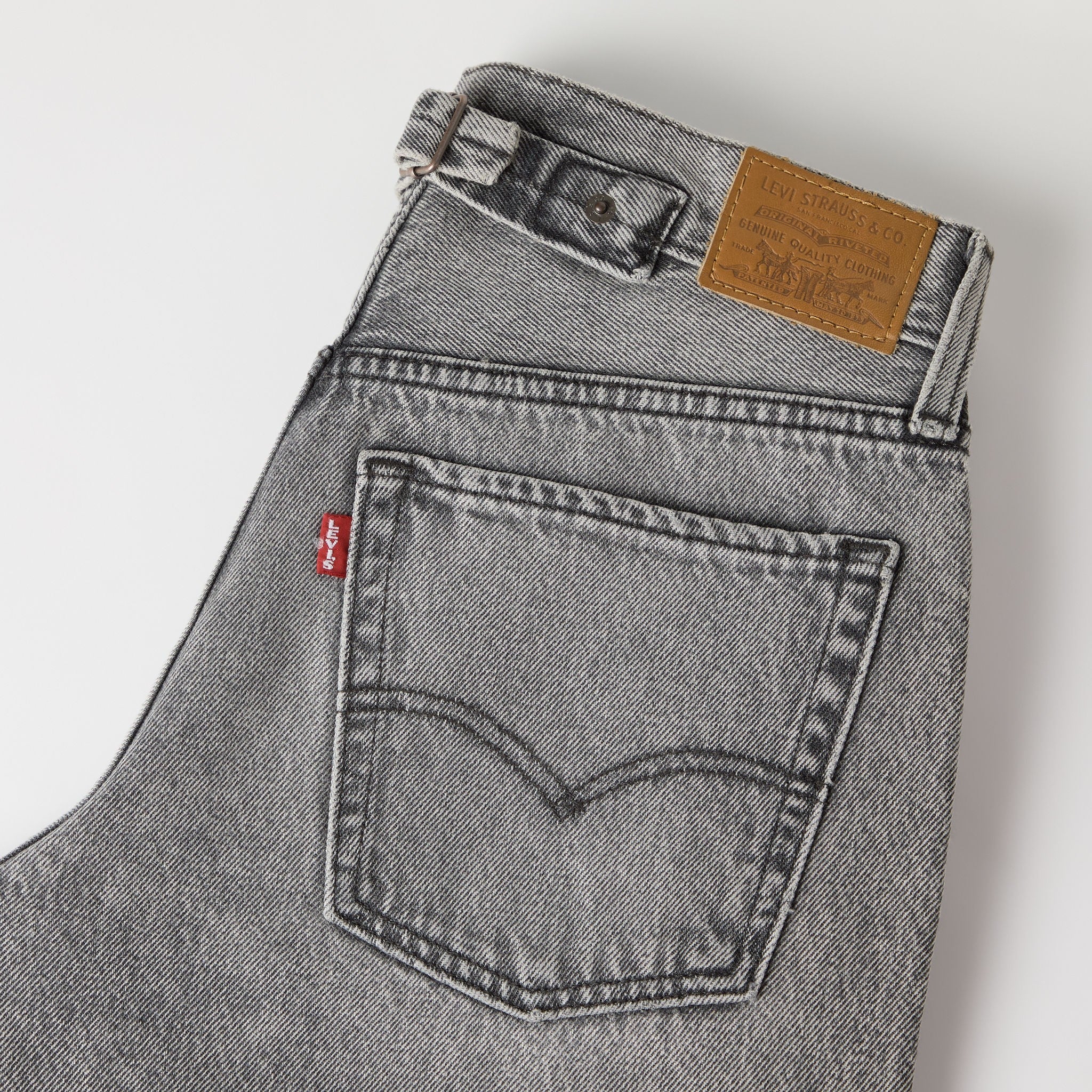 Levi's® Women's Loose Taper Jeans - Image 7
