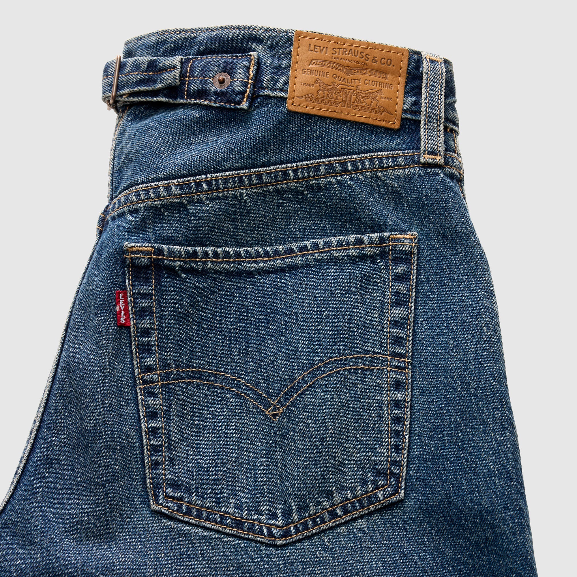 Levi's® Women's Loose Taper Jeans - Image 7