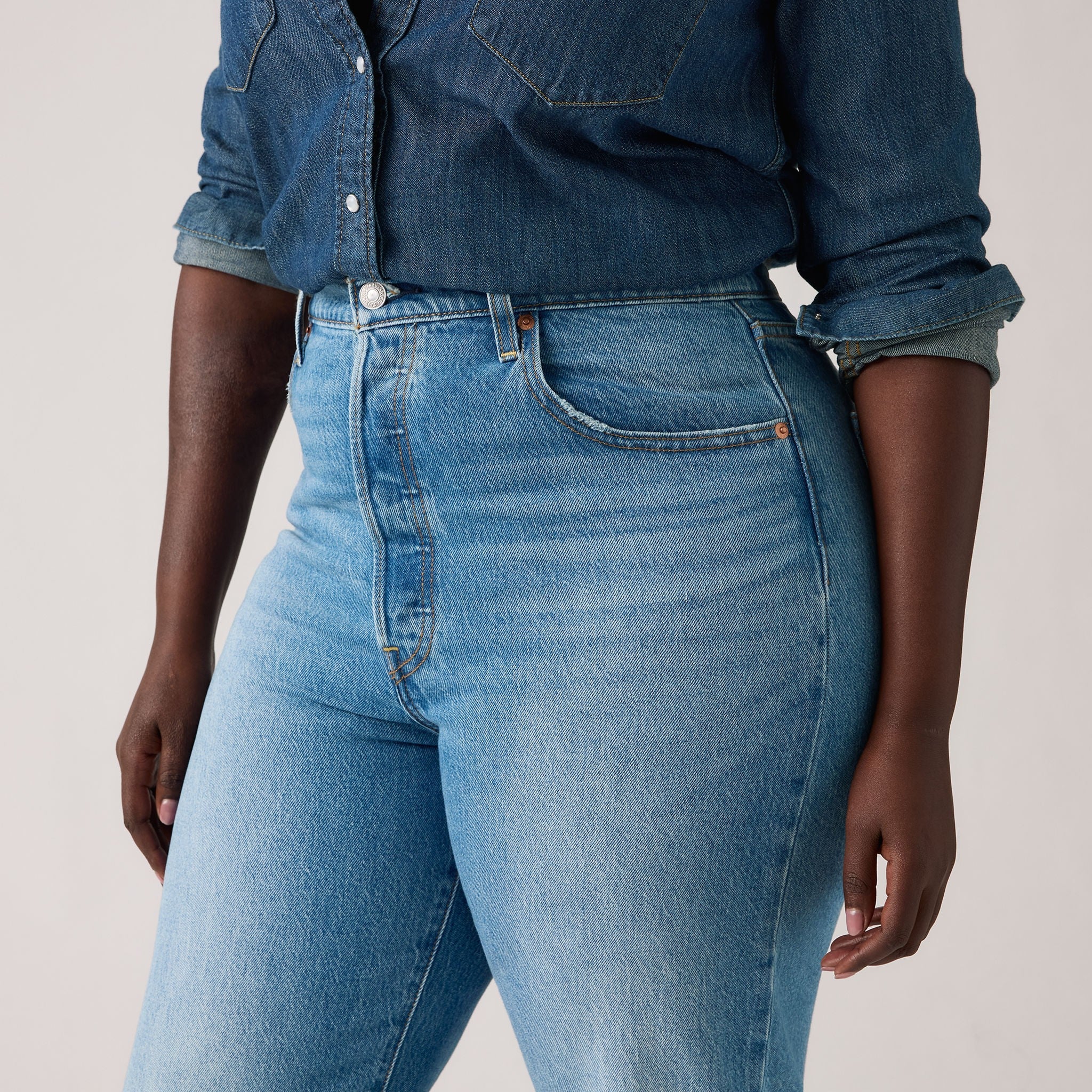 Levi's® Women's Ribcage Full-Length Jeans - Image 10