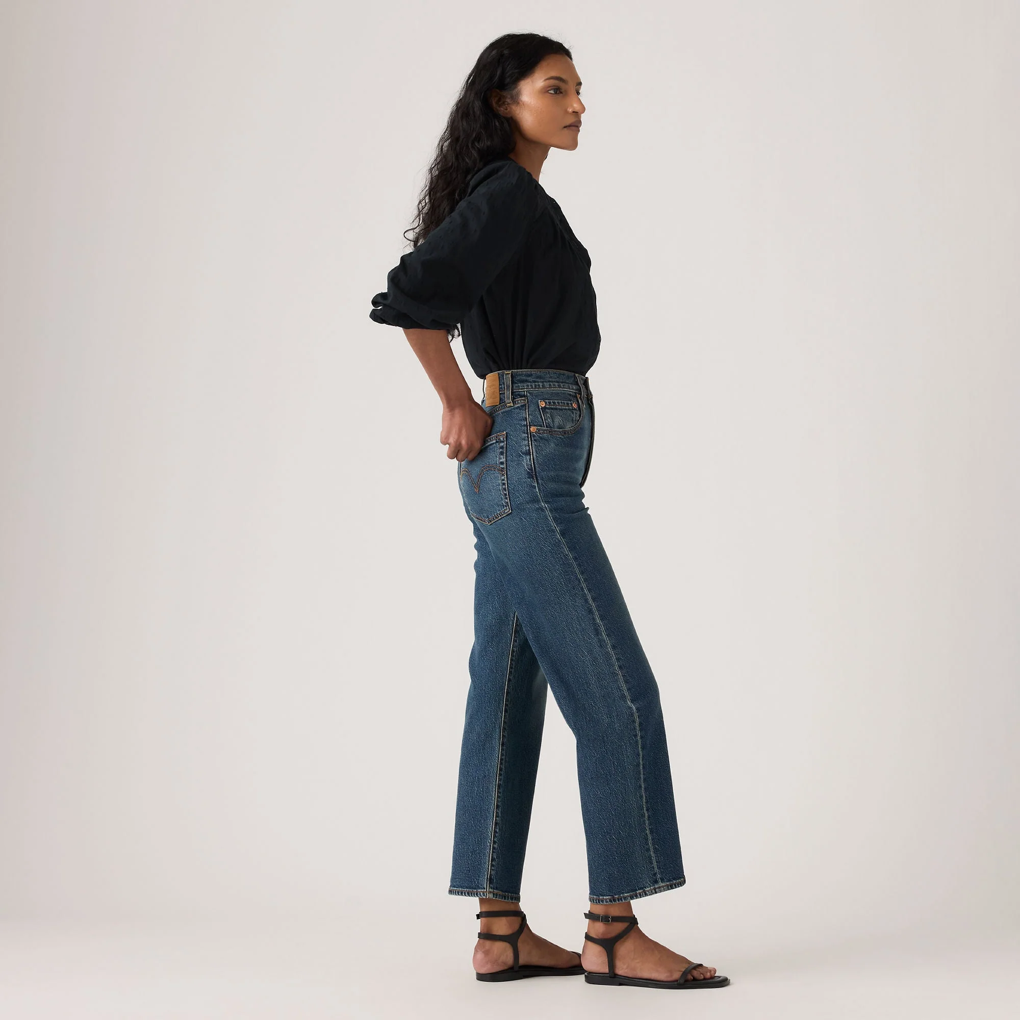 Levi's® Women's Ribcage Straight Ankle Jeans - Image 3