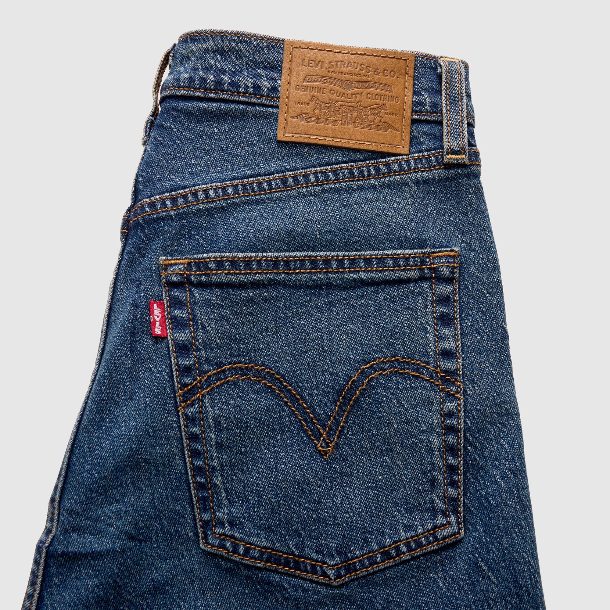 Levi's® Women's Ribcage Straight Ankle Jeans - Image 7