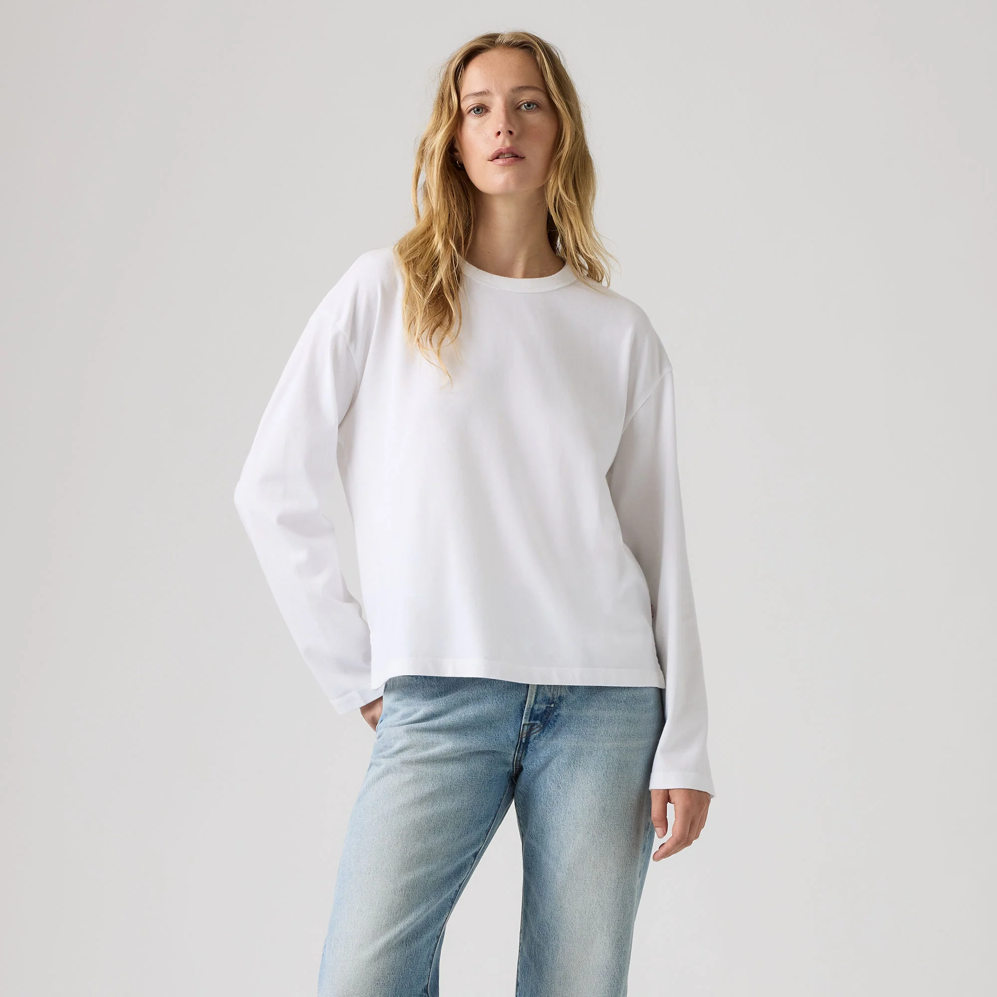 Levi's® Women's Vintage Long-Sleeve Tee - Image 3