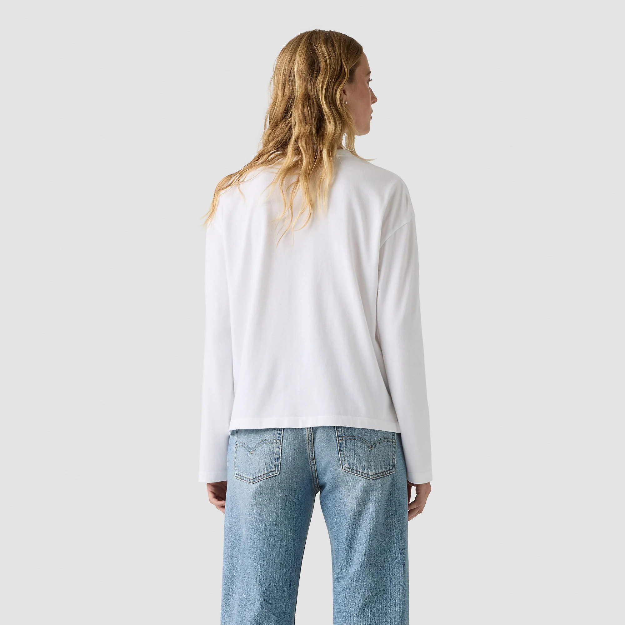 Levi's® Women's Vintage Long-Sleeve Tee - Image 4